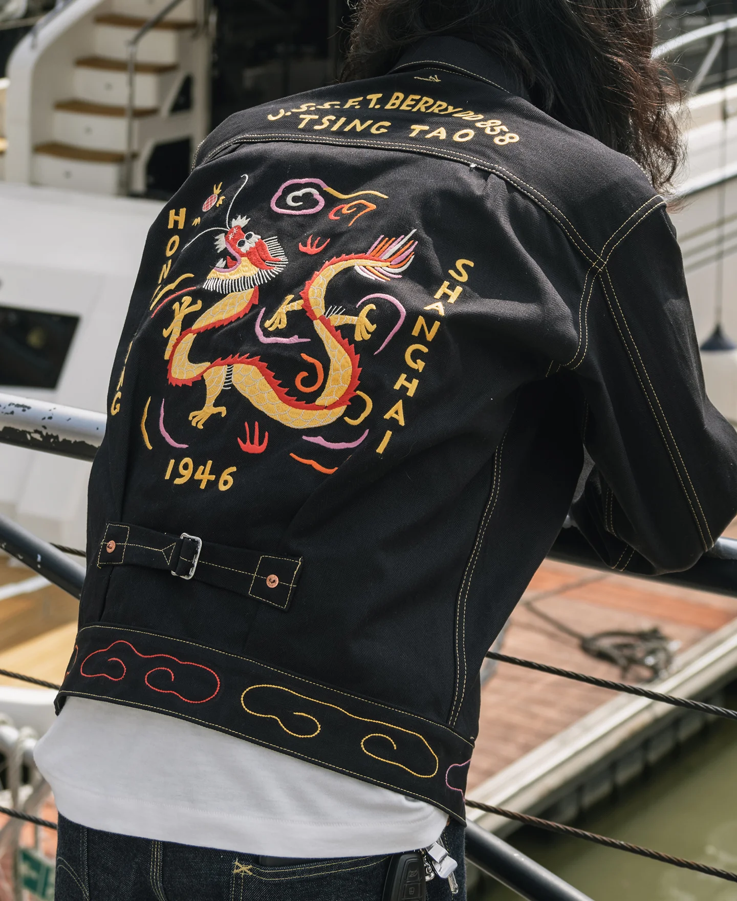 1946 China Dragon Embroidery Souvenir Tour Jacket - Image 3