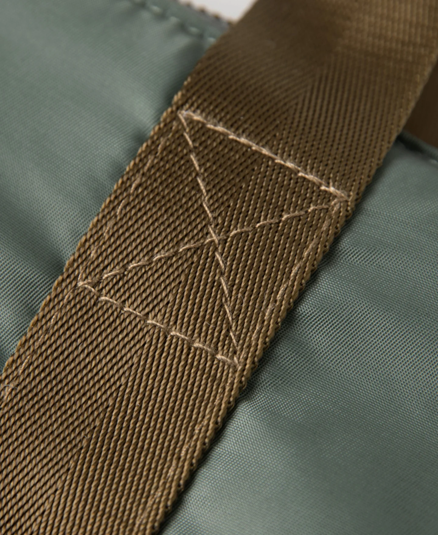 1950s USAF Helmet Bag - Sage Green - Image 9