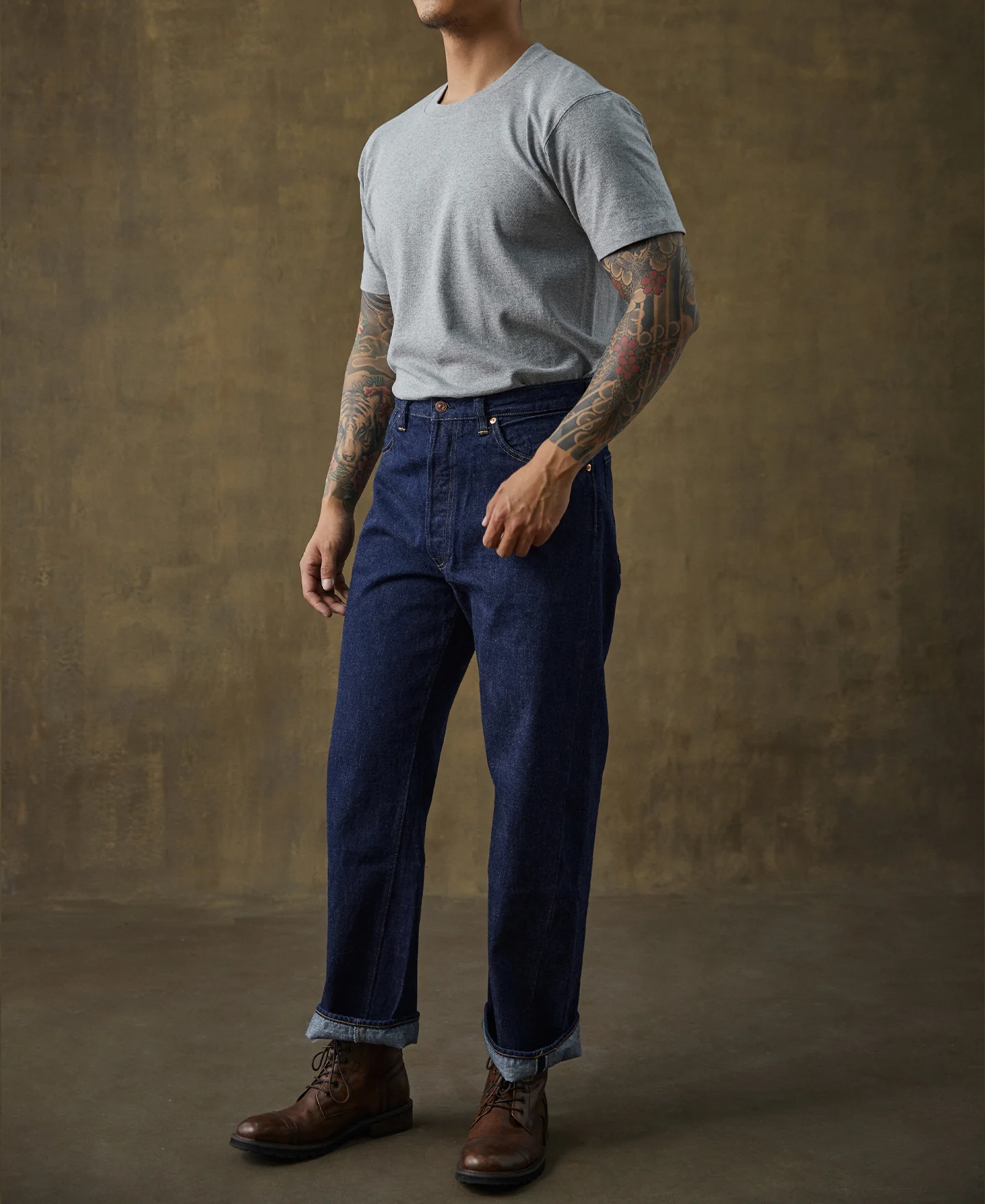9 oz Cotton Tubular T-Shirt - Gray - Image 5