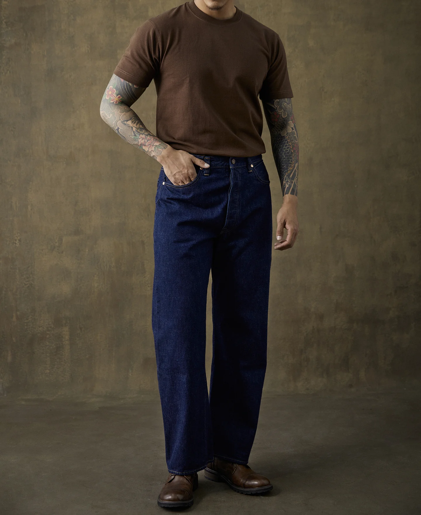 9 oz Cotton Tubular T-Shirt - Coffee - Image 4