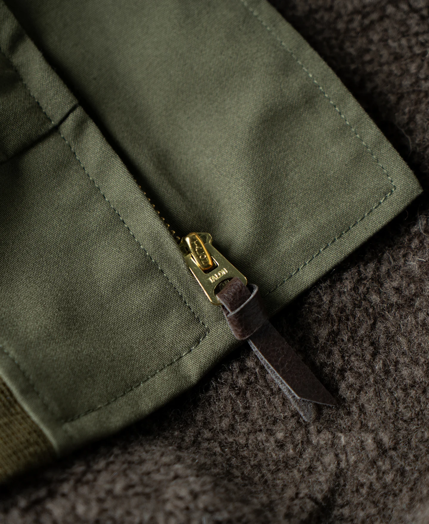 USAAF Type B-10 Flight Jacket - Olive - Image 15