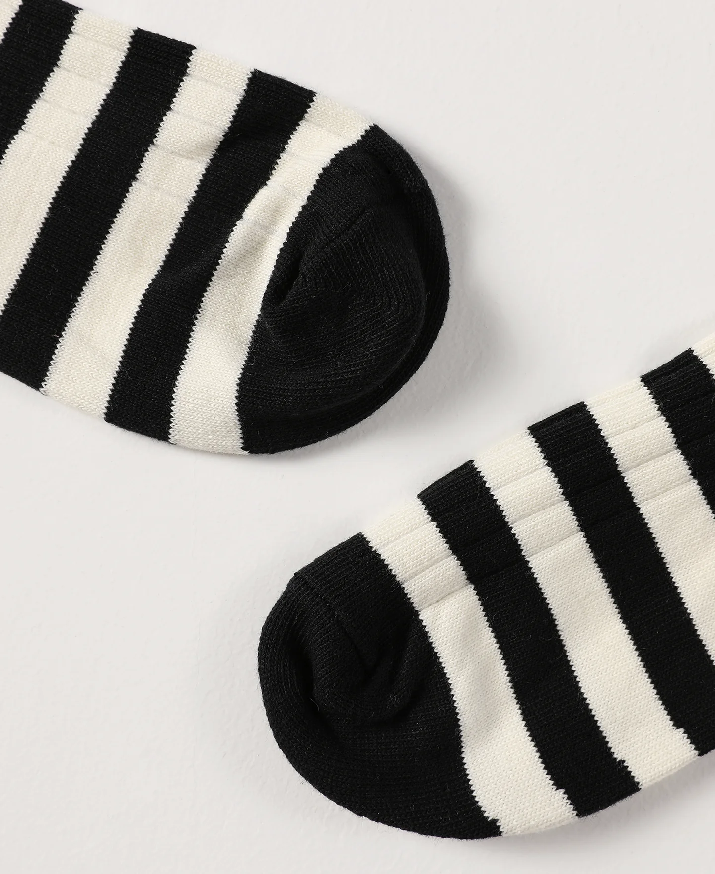 Retro Striped Cotton Socks - Black/White - Image 11