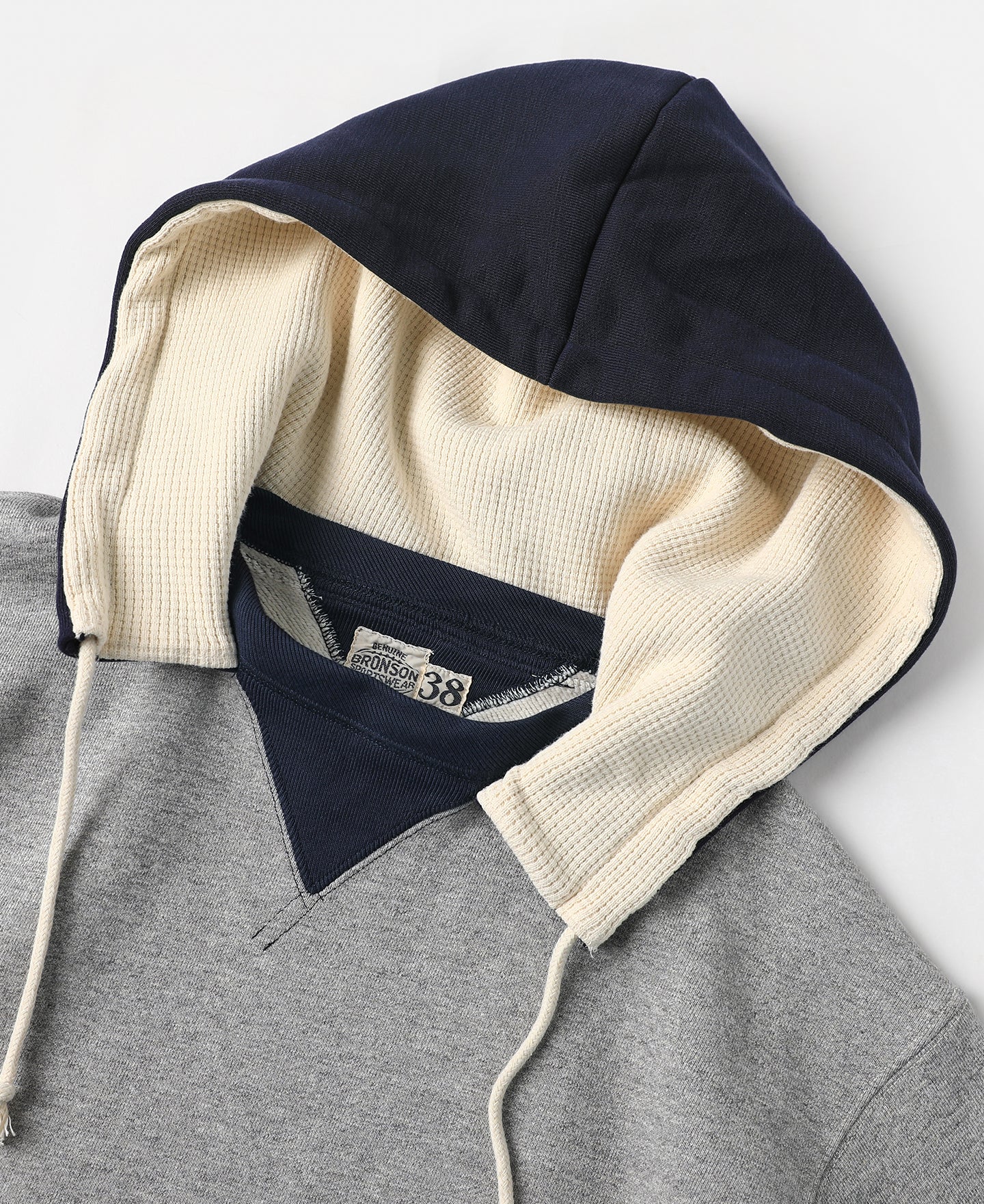 Two-Tone Double V Gusset Hooded Sweatshirt - Image 6