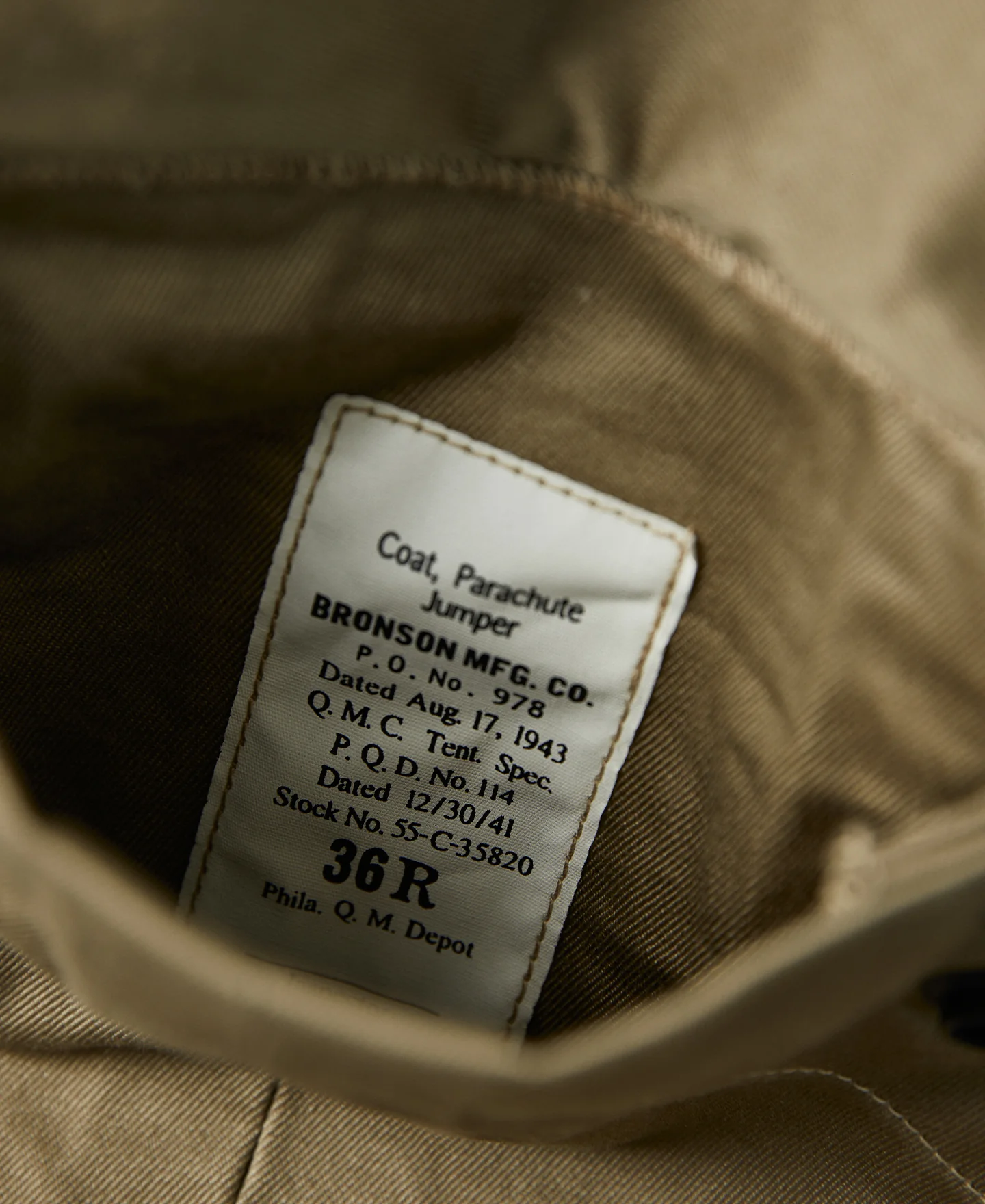 US Army M-42 Airborne Paratrooper Jacket - Image 6