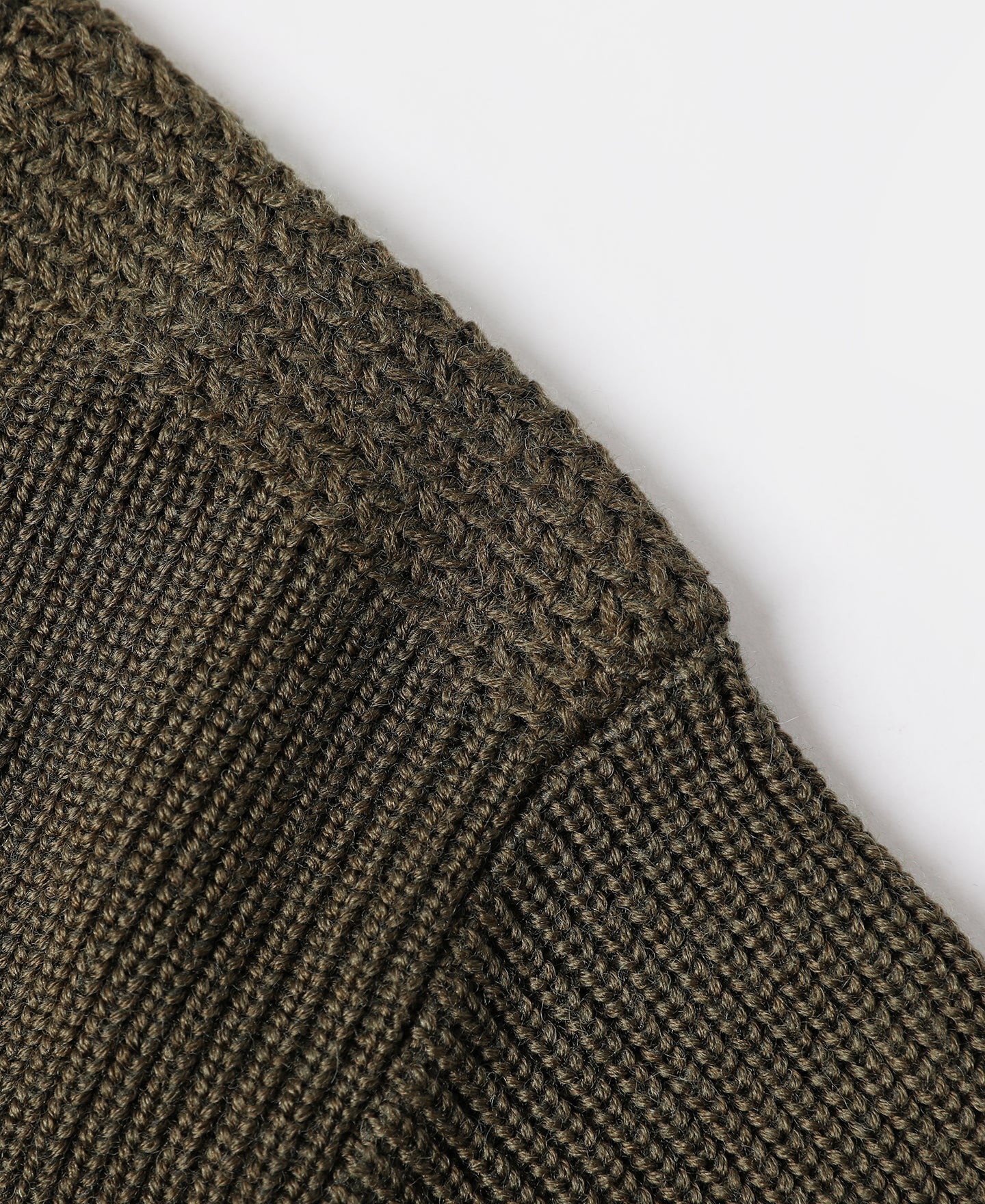USAAF Type A-1 V-neck Mechanics Sweater - Olive - Image 11