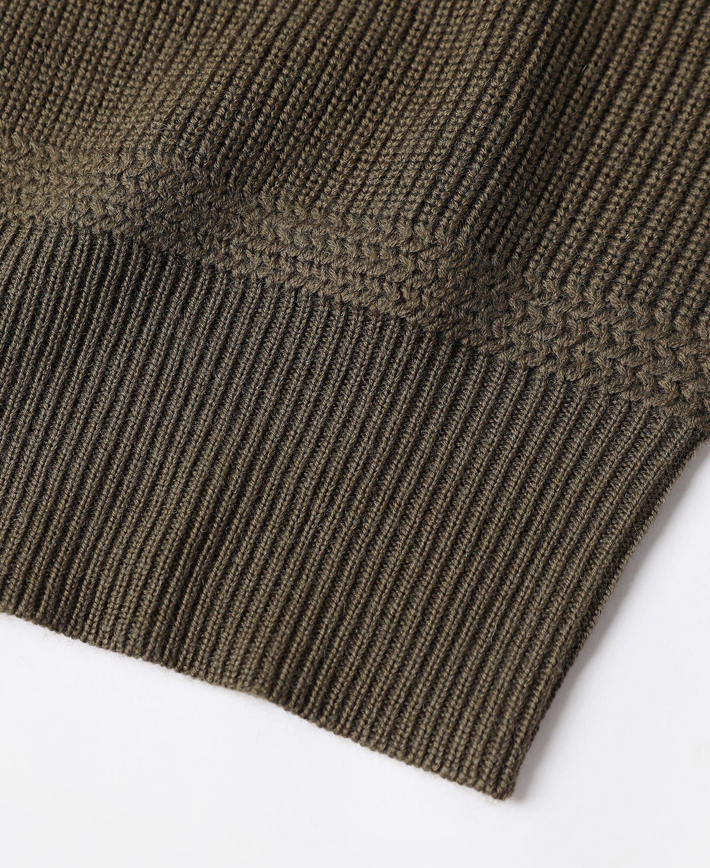 USAAF Type A-1 V-neck Mechanics Sweater - Olive - Image 14